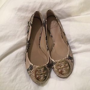COPY - Tory Burch flats